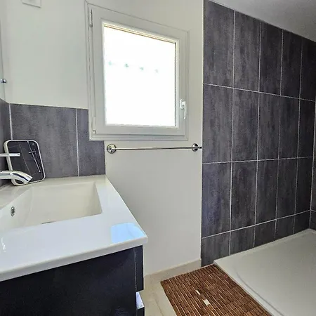 Maison Plain-pied Pour 6, Proche Plage, Tranche-sur-mer - Fr-1-476-190 *