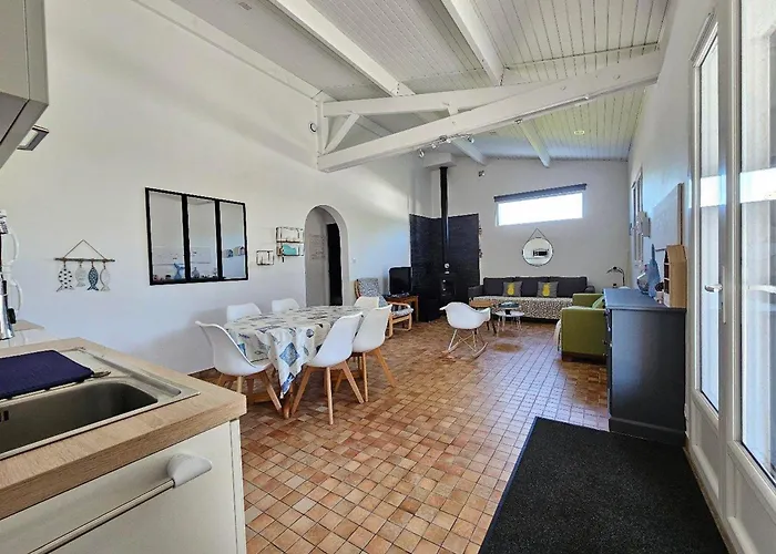 Maison Plain-pied Pour 6, Proche Plage, Tranche-sur-mer - Fr-1-476-190 * La Tranche-sur-Mer